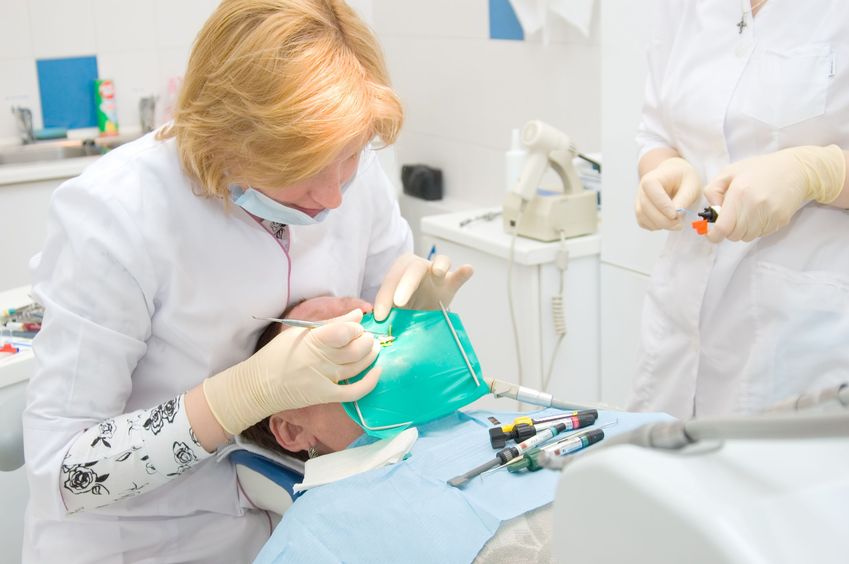 4 Tips to Finding a Pediatric Dentist for Your Family