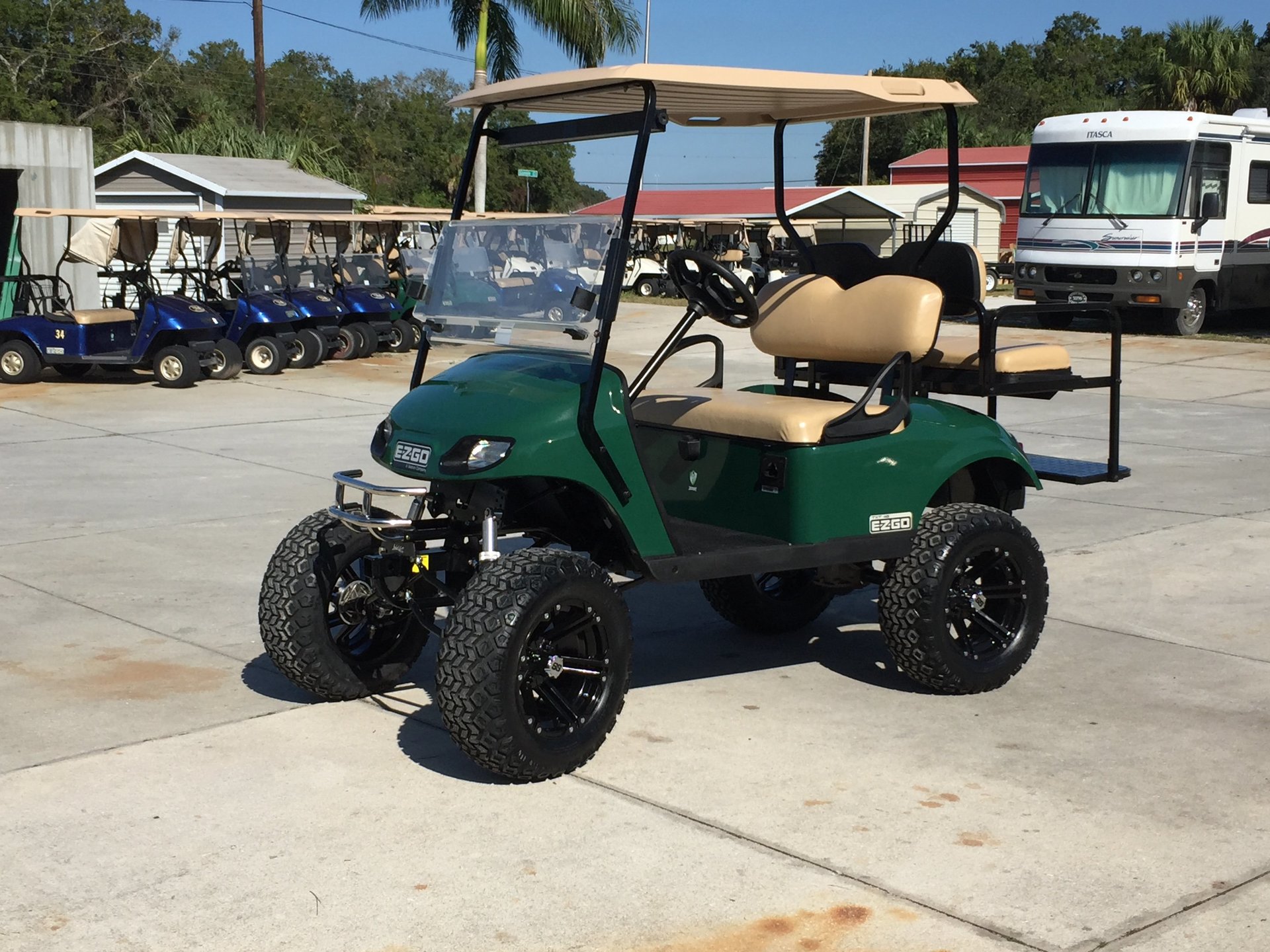 The Right Golf Carts for Rent in Sun City Center Make Your Game Much Easier