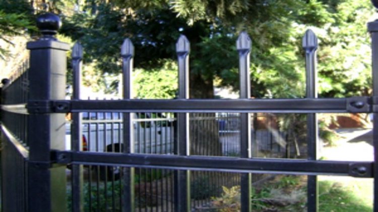 Electric Gates in Orlando Provide a High-End Feel