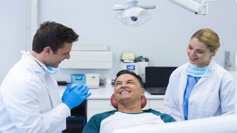 The Top Benefits of Taking Your Child to a Pediatric Dentist