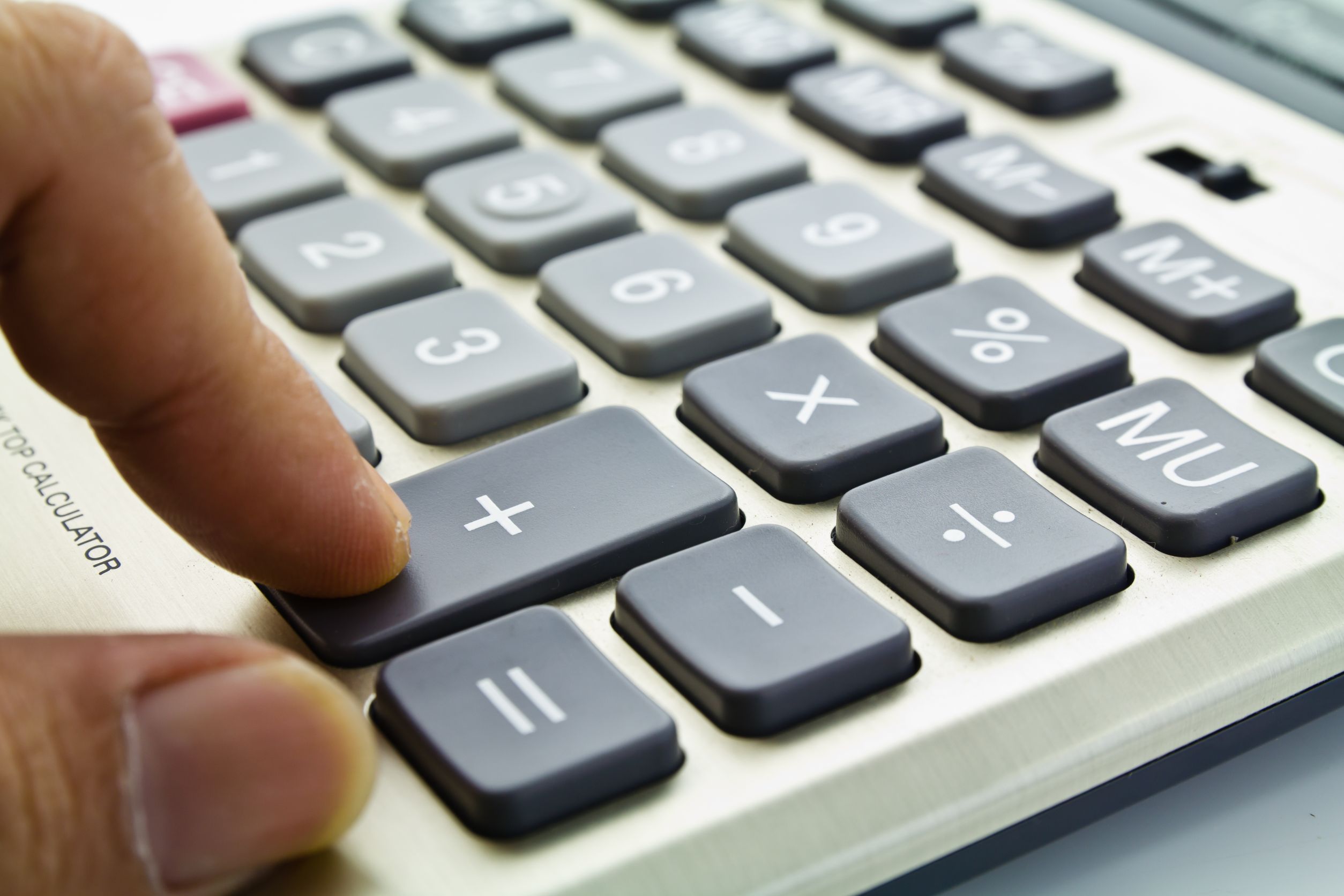 Wondering How to Hire a Bookkeeper?