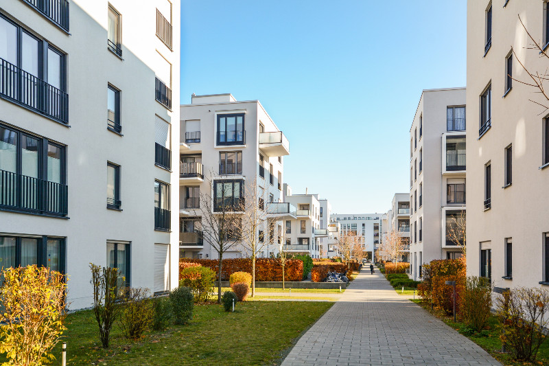 Learn About All of the Perks Off-Campus Student Housing Provides