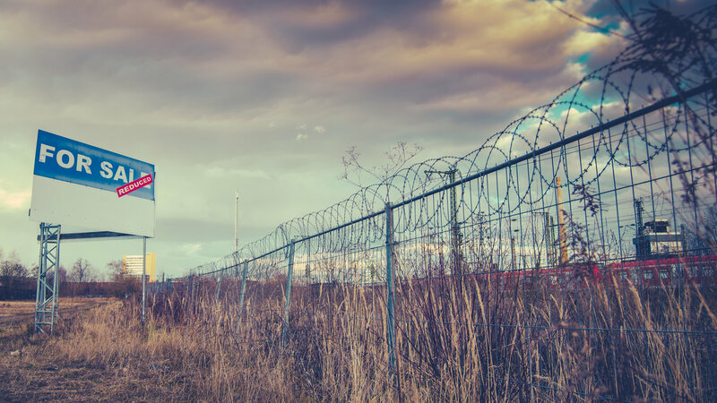 Discovering Emerging Opportunities for land real estate company in Davis County, IA