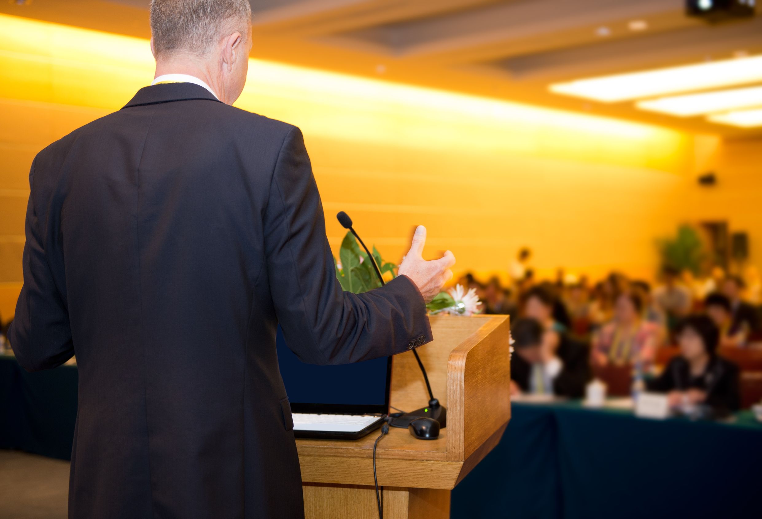 How To Schedule A Seattle Conference Speaker