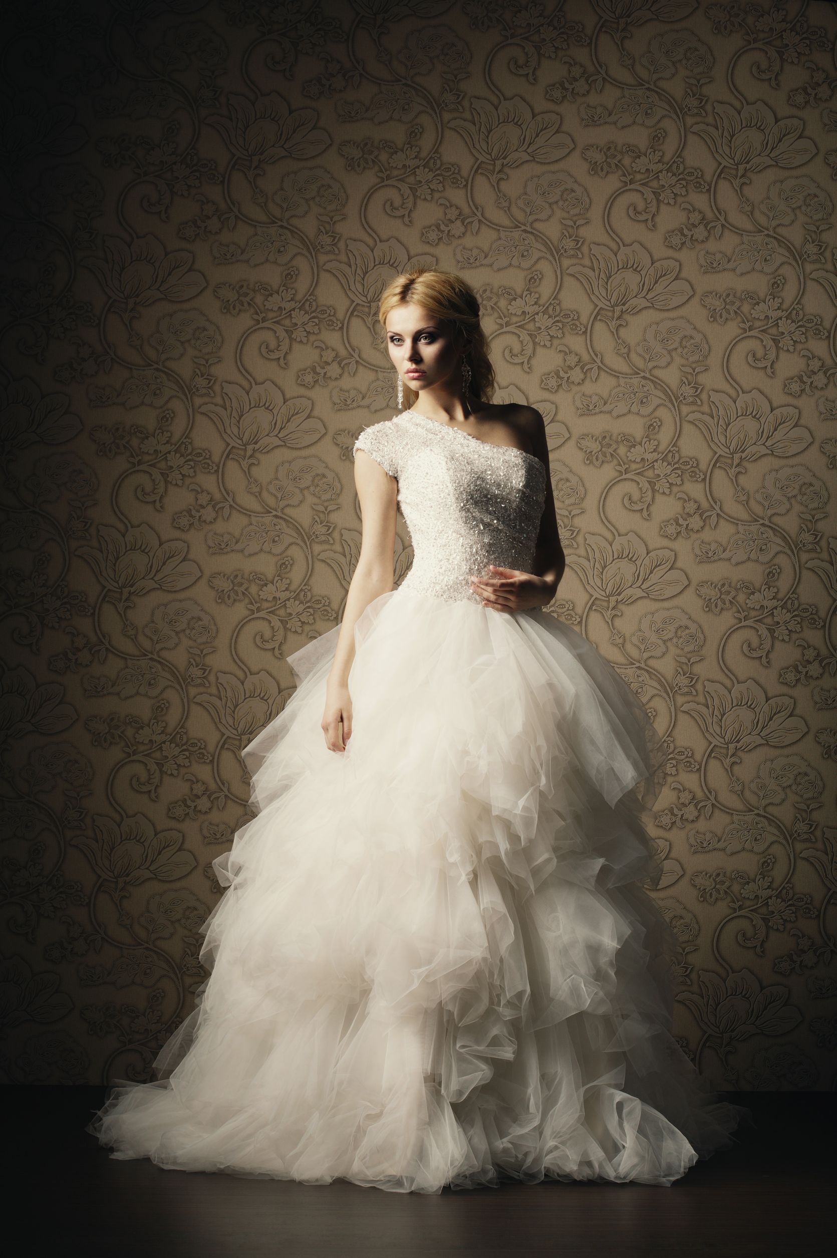Essence of Hiring New York Wedding Dress Alteration Services of an Expert