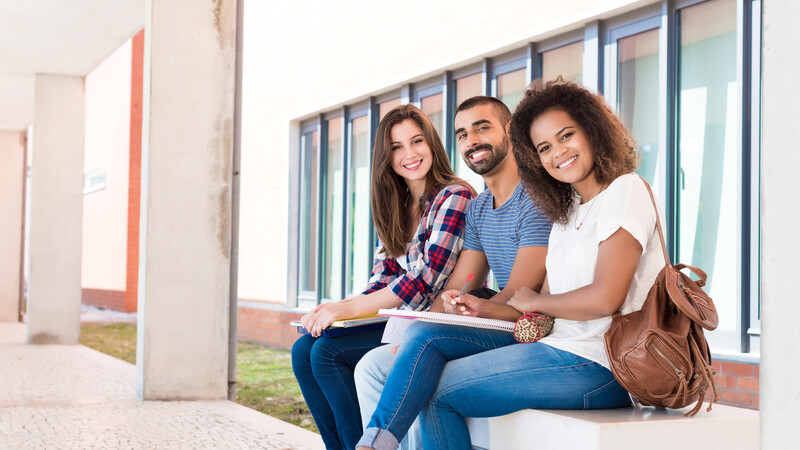 Find Your New Apartment Near the Rochester Institute of Technology