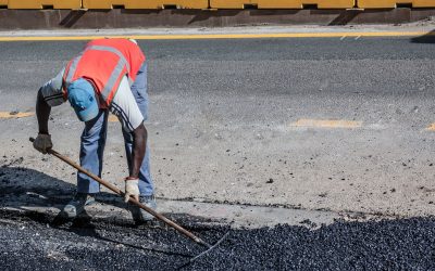 Choosing the Right Asphalt for Commercial Driveway Paving in Phoenix